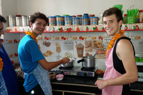 Aula de culinária indiana com mercado de vegetaisAula de culinária vegetariana e não vegetariana com mercado de vegetais