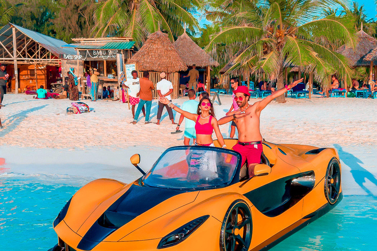 桑给巴尔：喷气式汽车骑行搭配无人机航拍（含接送服务）桑给巴尔：喷气式汽车骑行体验（含无人机航拍，接送服务包含在内）