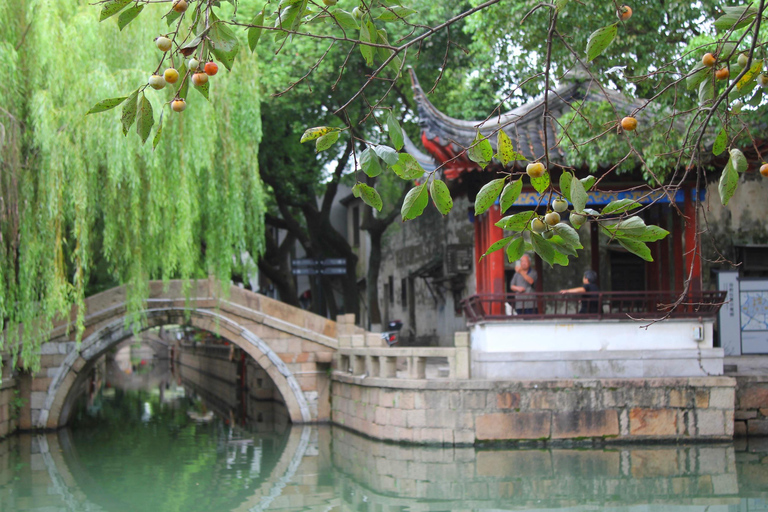 From Shanghai: Tongli Water Town & Master of Nets Garden Tickerts + Transfer(NO Guide)
