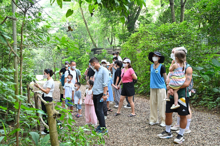 Private Cuc Phuong National Park Tagestour mit weiblichem Guide