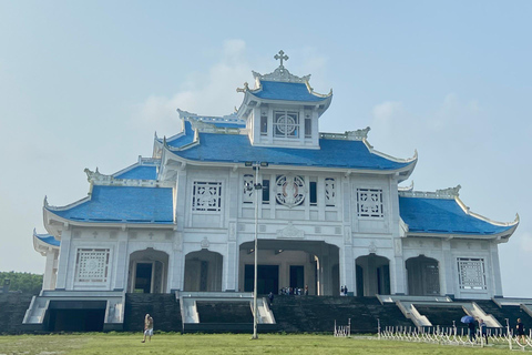 HUE - VISITE DE LA GROTTE DE PHONG NHA EN GROUPE LES JOURS IMPAIRS