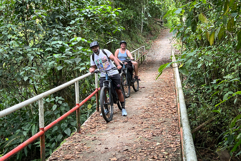 Depuis Medellin : Circuit en vélo de montagne (Ebike), itinéraire d'aventure