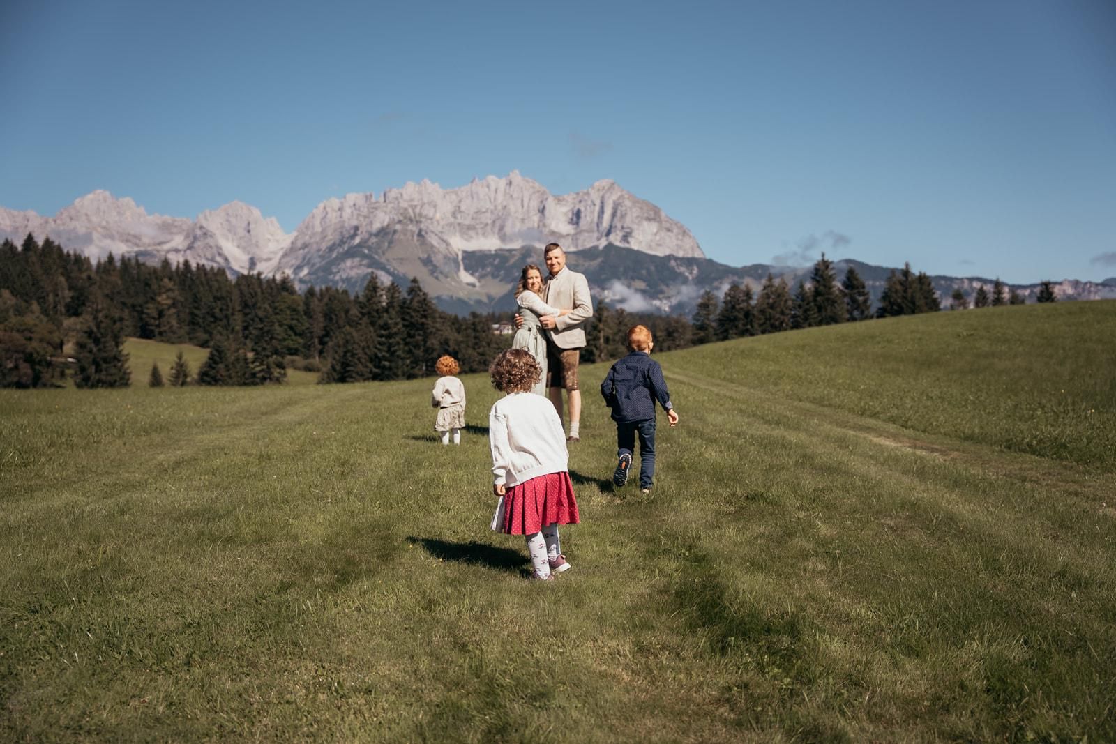 Kitzbühel: Familien- & Portrait- Fotoshooting in den Alpen