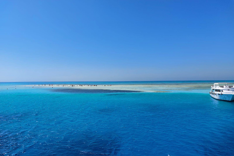 Sharm: Ras Mohamed & White Island Snorkeling, Diving & Lunch Option: Snorkeling with 1 Dive