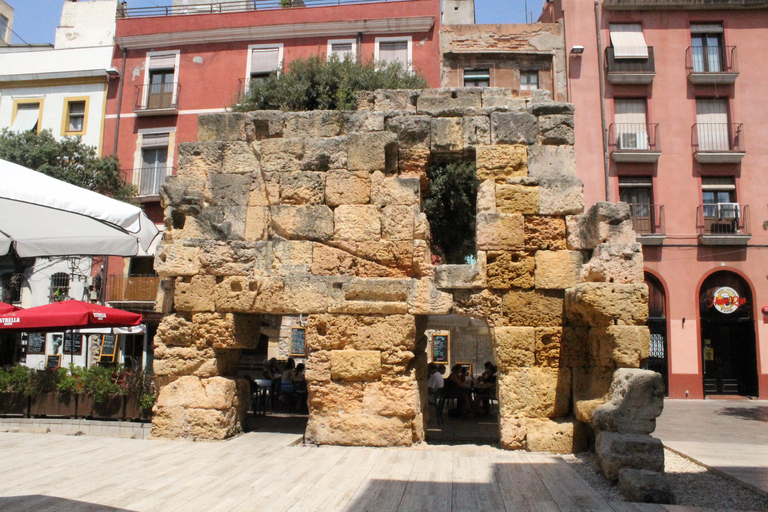 Tarragona Walking Tour: Roman history and medieval secrets