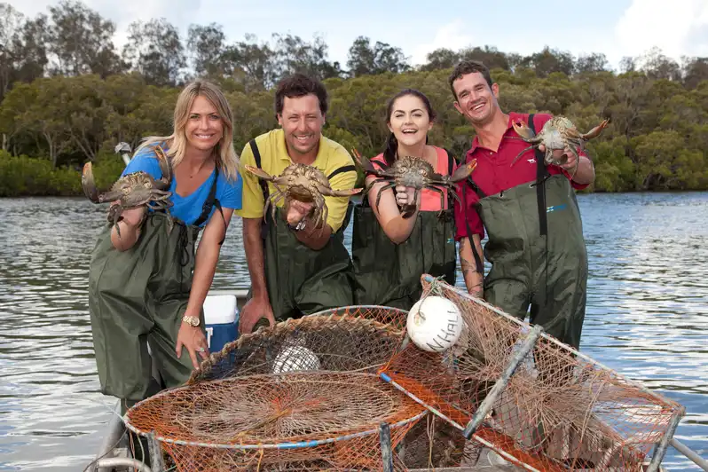 Tweed Heads: River Cruise with Fishing and Crab Catching