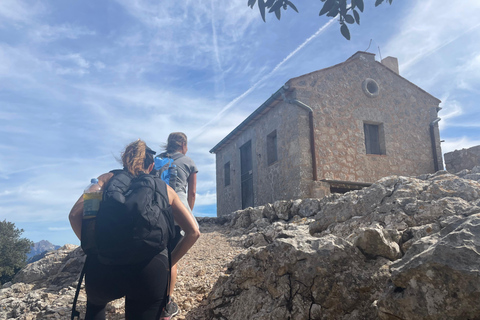 Expérience de la randonnée dans la Sierra de TramuntanaSierra de Tramuntana - randonnée hivernale