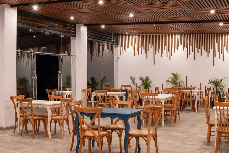 Quito: 3-Day Amazon Experience with Spa & Indigenous Visit