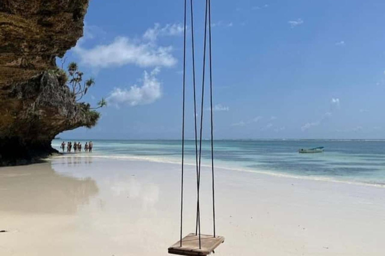Zanzibar Jungle & Beach Explorer: Jozani, Maalum, & Mtende