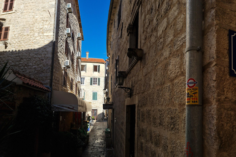 Kotor: Visita guiada a pie por el casco antiguo