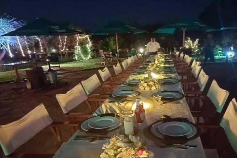 From Mombasa: 2-Day Tsavo East & Ngutuni Safari with Lodge