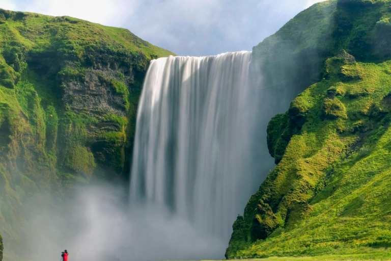 South Coast Private tour with Black Pizza & Glacier Hike