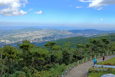 Trilhas Verdes de Shillong: Experiência de caminhada guiada com guia localTrilhas verdes de Shillong: experiência de trekking guiada com guia local