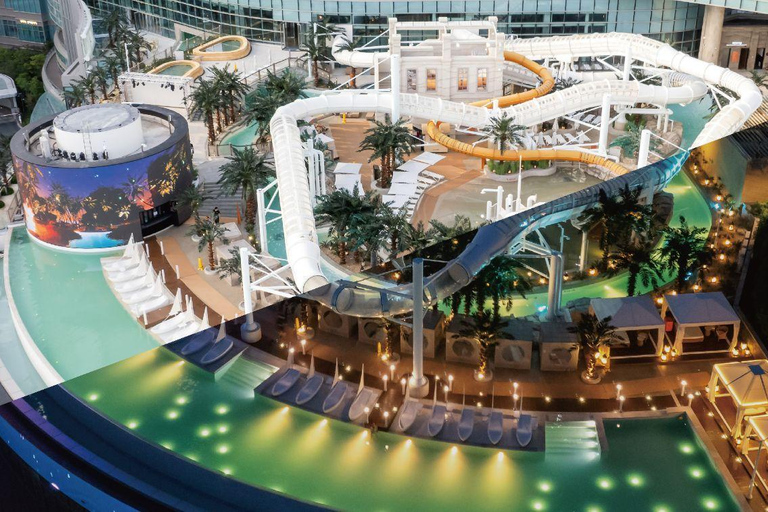 Busan: Korea Sauna "Jjimjilbang" ClubD Oasis Entry Ticket All-day Entry Ticket Weekend