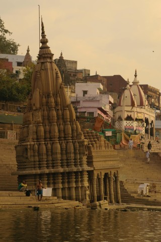 Visit From Varanasi One Day Ayodhya Tour from Varanasi in Lucknow