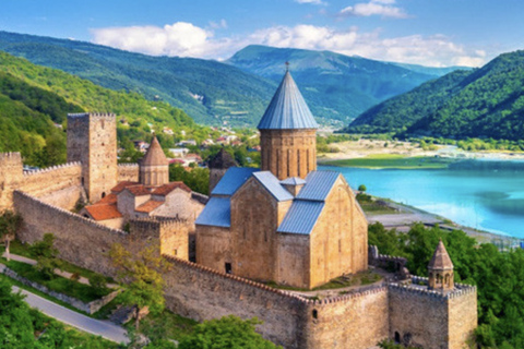 Tbilisi: Premium Kazbegi–Ananuri–Mtskheta Private Tour