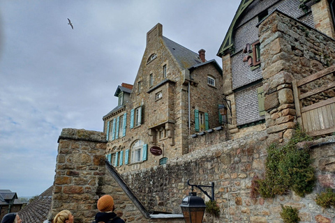 Mont Saint Michel: Rundvandring i byn Historia, legender