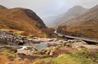 Ab Edinburgh: Tagestour nach Glencoe, in die Highlands und zum Loch Lomond