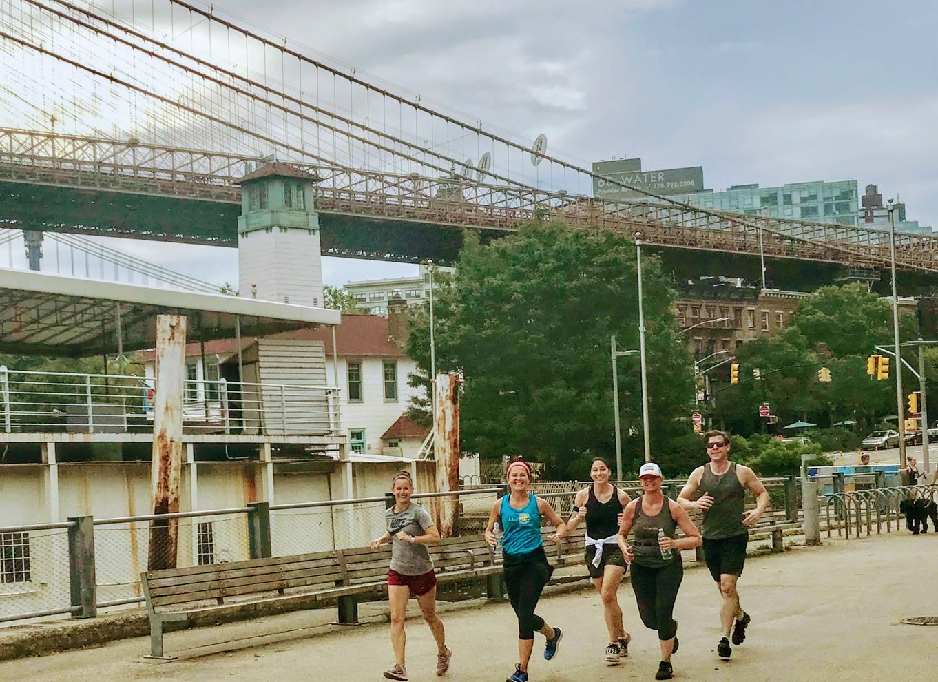 Løbetur på Brooklyn Bridge