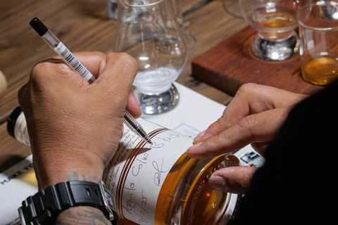 Casco Viejo, Panama City: Rum Blending Session with Cocktail Standard (Class Only)