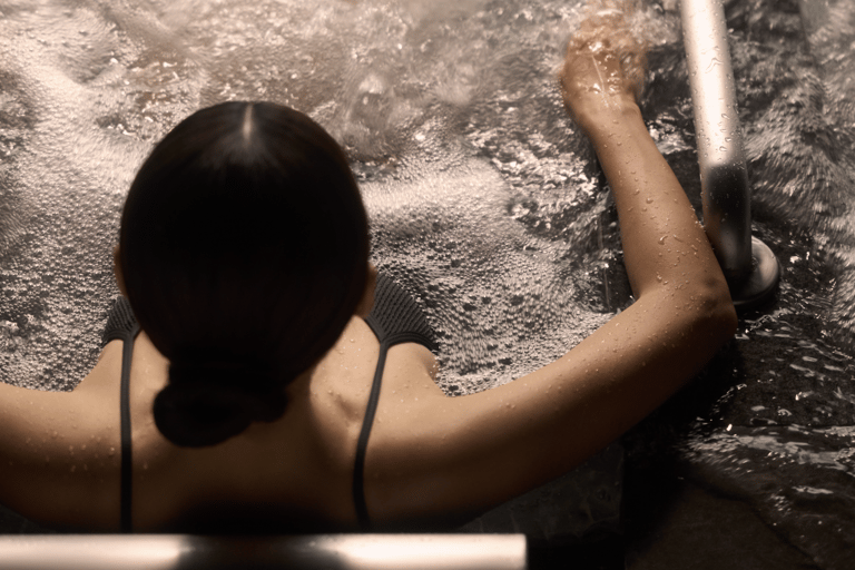 Bangkok: PAÑPURI WELLNESS Gaysorn Tower Onsen Ticket & Spa Deep Flow Thai Massage