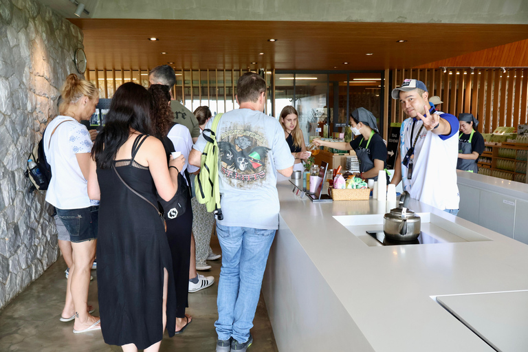 Chiang Rai: Top 7 Must-Visit Attractions – Private Tour