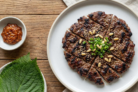 Tongdosa UNESCO & Gourmet Half Day Private Tour from Busan
