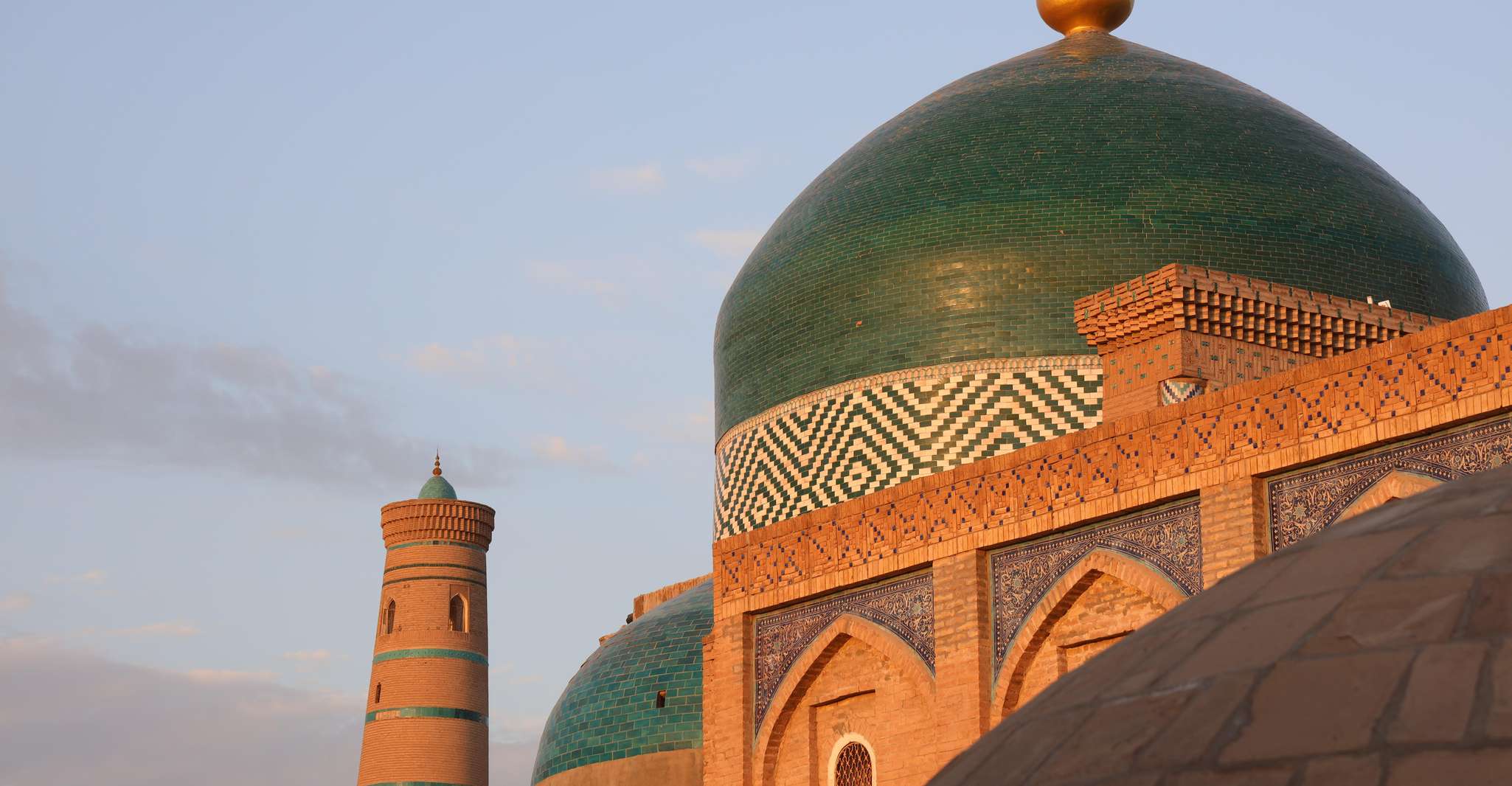 Khiva Garantida Tour - Housity