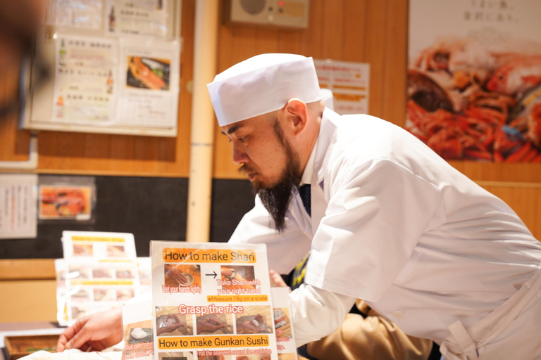 Kanazawa: Sushi Making Experience at Omicho Market
