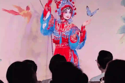 Chengdu: Sichuan Opera & Face-Changing Show