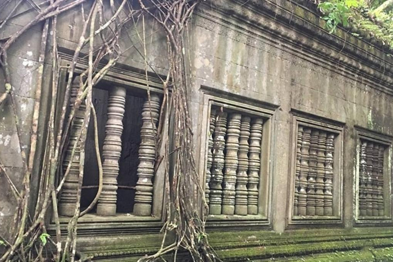 Visite d&#039;une jounée de Banteay Srei, des chutes d&#039;eau et de Beng Mealea