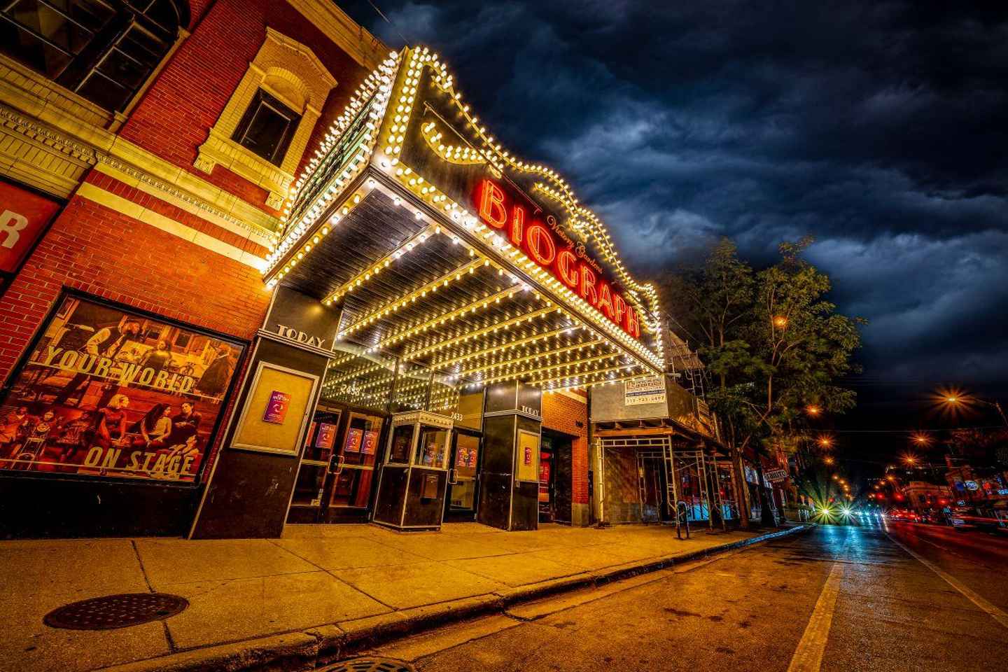 things to do in lincoln park | learn about lincoln park's ghosts at chicago: ghosts of lincoln park walking tour