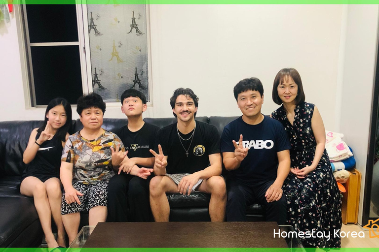 Seul: experiência de homestay coreana com família localSeul: Experiência em casa de família coreana com família local