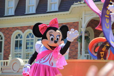 2-Day Shanghai Family Highlights: Disney & City Wonders