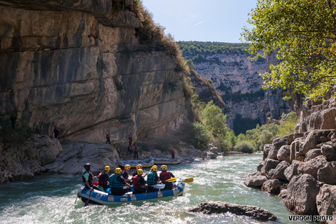 Castellane: Rafting in the Verdon Gorges Classic rafting - 14 km
