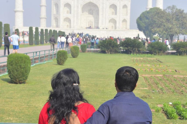 Agra : visite privée du Taj Mahal et du Fort d&#039;Agra avec déjeuner 5 étoilesVisite privée du Taj Mahal et du Fort d&#039;Agra avec un guide professionnel