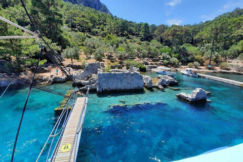 Fethiye: Private Boat Tour with BBQ and Hotel Transfer