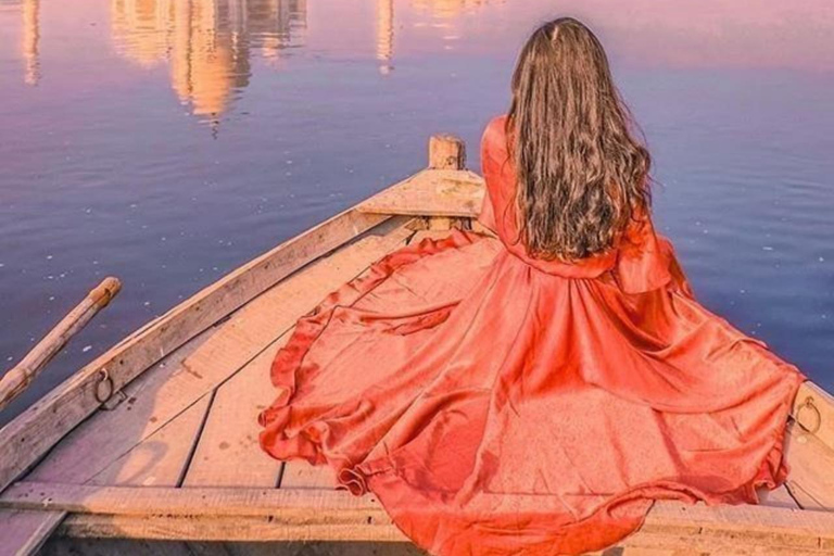 Da Delhi: tour privato di lusso al Taj Mahal e ad Agra + 5★ pranziTour con auto climatizzata, autista, guida turistica e biglietti d&#039;ingresso