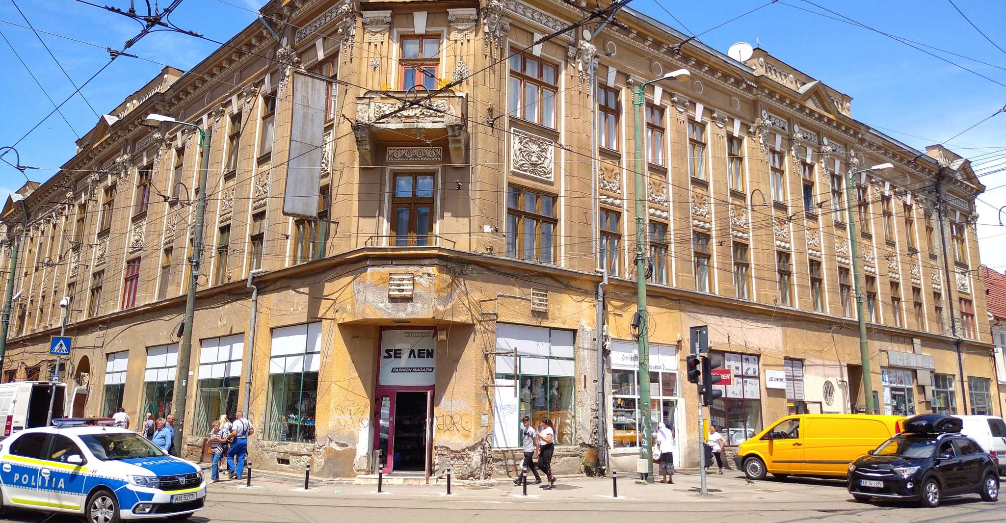 Timisoara, Dream Tour nel quartiere dei tessuti - Hizvo