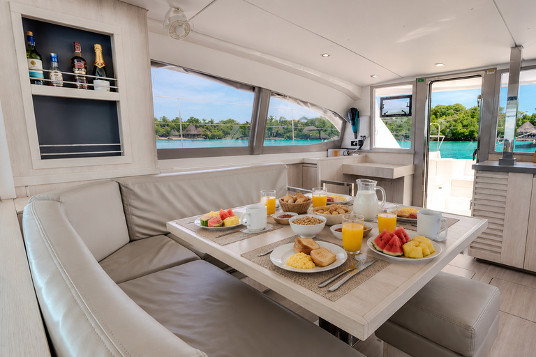 Cartagena: Private Luxury Catamaran Charter by Duration Barú Island Premium Escape • 6H