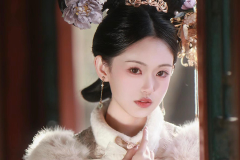 Beijing: Must-Try Chinese Dynasty Costume Rental& Photoshoot Glamorous Ming Dynasty Clothing Rental and Makeup