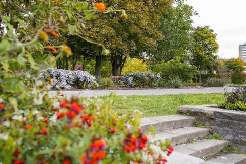 Frankfurt (Oder): Guided Bike Tour with Local Guide History tour – Bike ride to the former prison camps