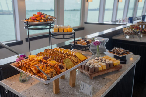 Marina del Rey: rejs z brunchiem i szampanemMarina del Rey: Rejs z brunchiem i szampanem