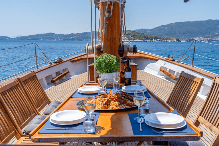 Skiathos: Wooden Sailboat Full- or Half-Day Trip with Meal Shared Sailing Full-Day Trip