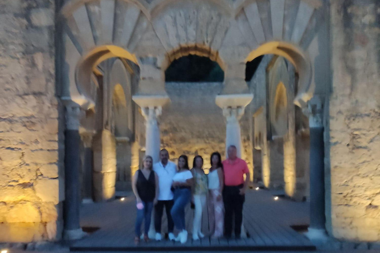 Visita notturna a Medina Azahara