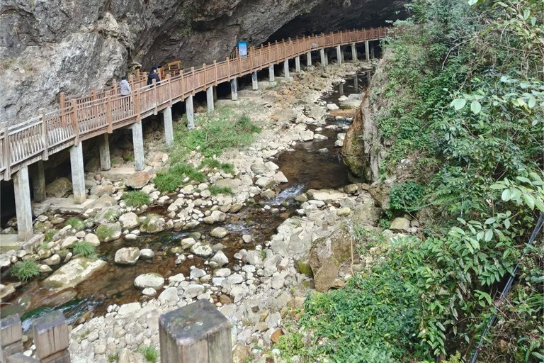 National Forest Park, Tianmen Mountain & Glass Bridge Ticket National Forest Park Ticket + 3 Cableways & 1 Elevator