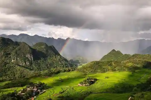 Hanoi: Mai Chau & Pu Luong 3-Day Adventure