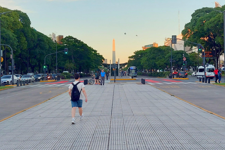 Buenos Aires: Sunset Walking Tour in Downtown Buenos Aires: Walking Tour at sunset in the center (in Portuguese)