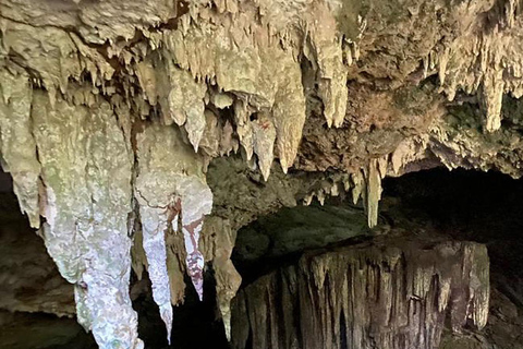 Zanzibar: Blå lagunen, klipprestaurang, grotta och strandresa