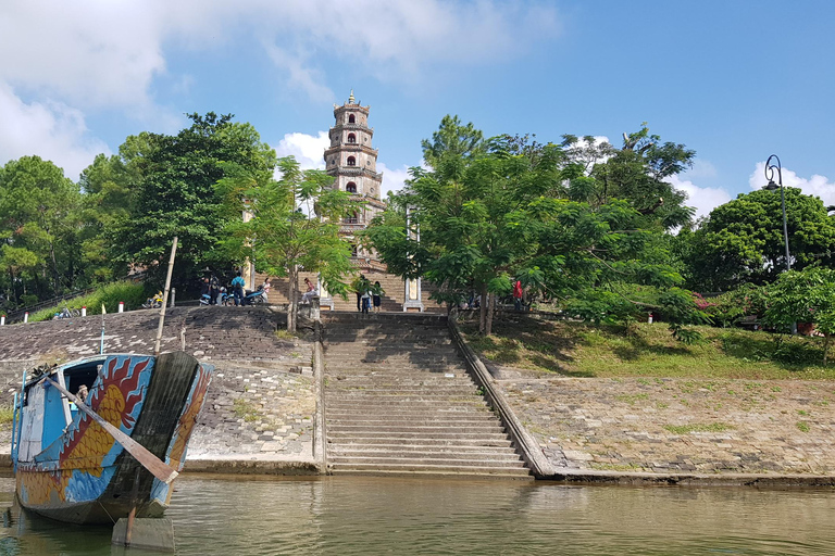 Hue: Walking tour to Thien Mu pagoda and back by boat trip